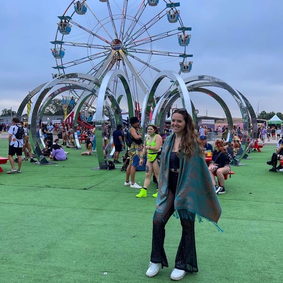 Meet The Posher, Jessica - Picture 4 of 5